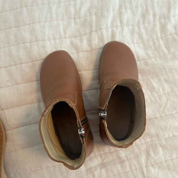 Troentorp Clog Boots - Picture 2 of 7